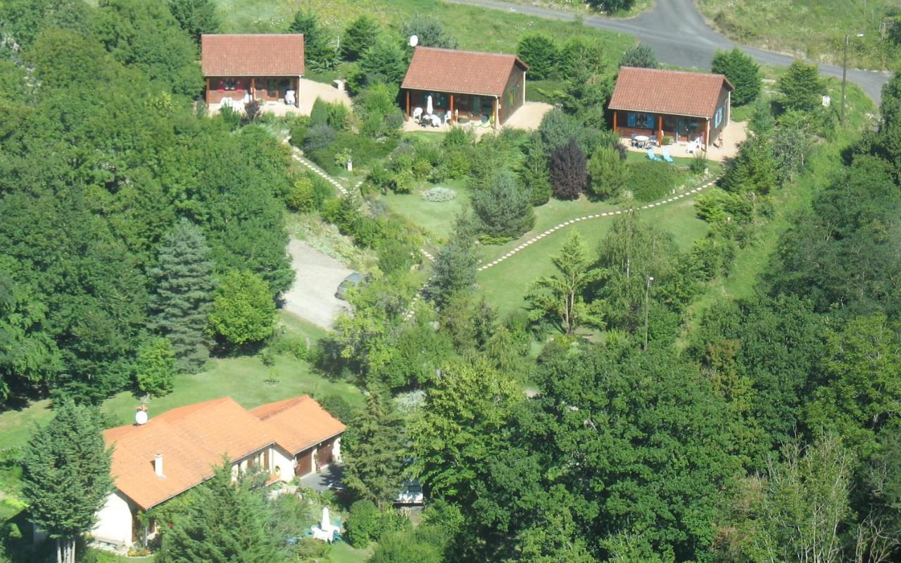 Les Chalets De La Vigne Grande Сен-Флорет Экстерьер фото